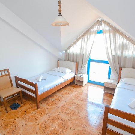 Hotel Ambasador Bahcallek Bagian luar foto