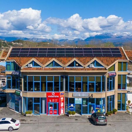 Hotel Ambasador Bahcallek Bagian luar foto
