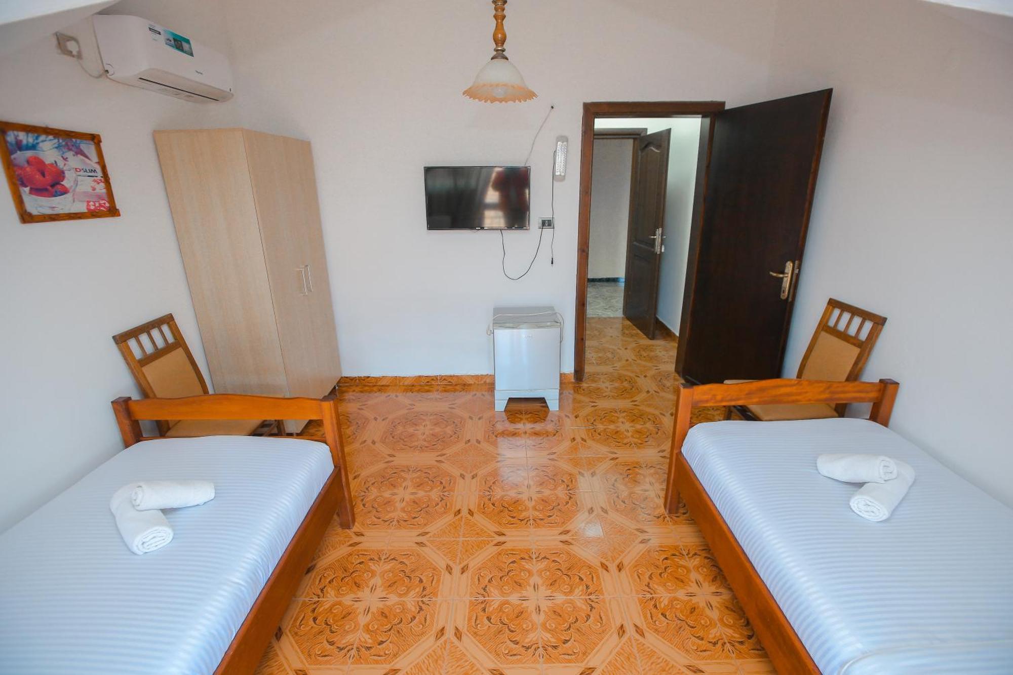 Hotel Ambasador Bahcallek Bagian luar foto