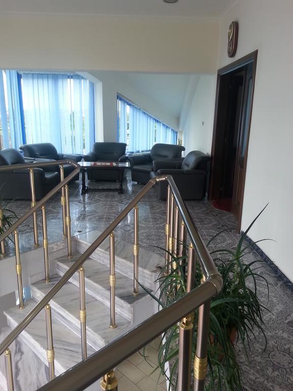 Hotel Ambasador Bahcallek Bagian luar foto