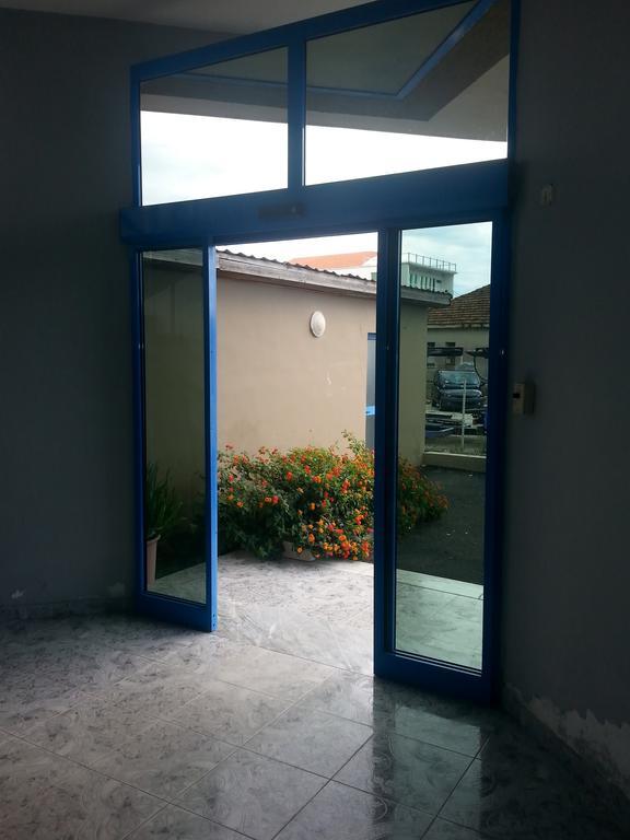 Hotel Ambasador Bahcallek Bagian luar foto